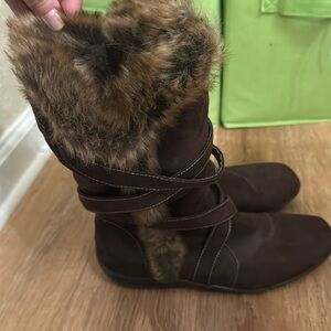 Naturalized faux fur boots